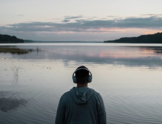 a-man-listens-to-dr-dufford-self-help-tools-mp3